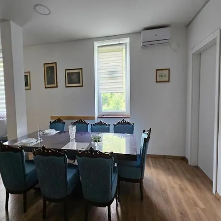 - Two Bedroom With Terrace Gračac