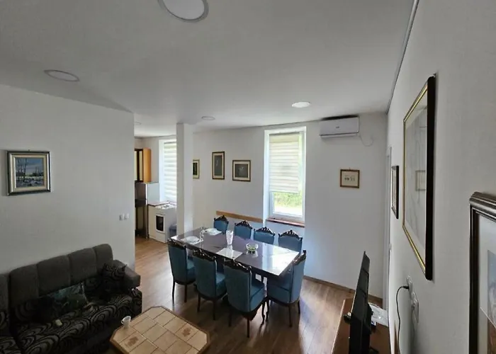 - Two Bedroom With Terrace Грачац